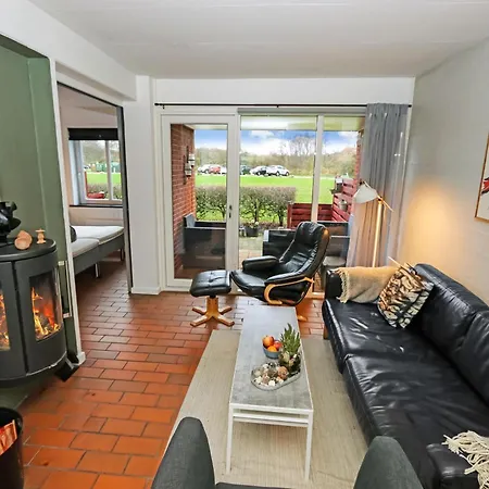 Apartment I Stueplan I Beliggende Ved Marinaen Og Med Udsigt Til Limfjorden Sj543