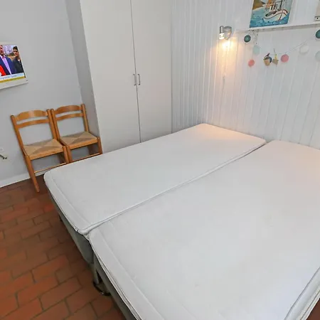 I Stueplan I Beliggende Ved Marinaen Og Med Udsigt Til Limfjorden Sj543 *