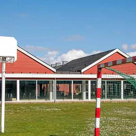 I Stueplan I Beliggende Ved Marinaen Og Med Udsigt Til Limfjorden Sj543 Apartment *